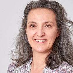 Profile Myriam Schmegner